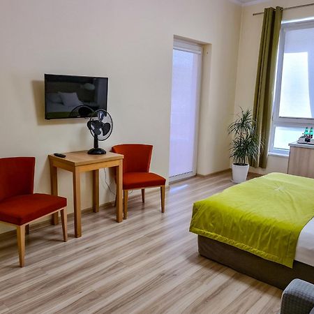 Antoninska Hotel & Apartamenty Leszno  Luaran gambar