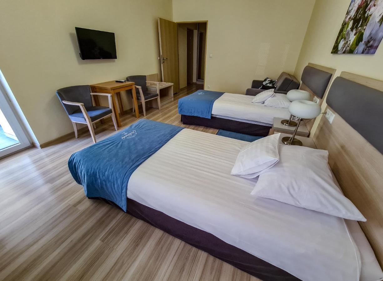 Antoninska Hotel & Apartamenty Leszno  Luaran gambar