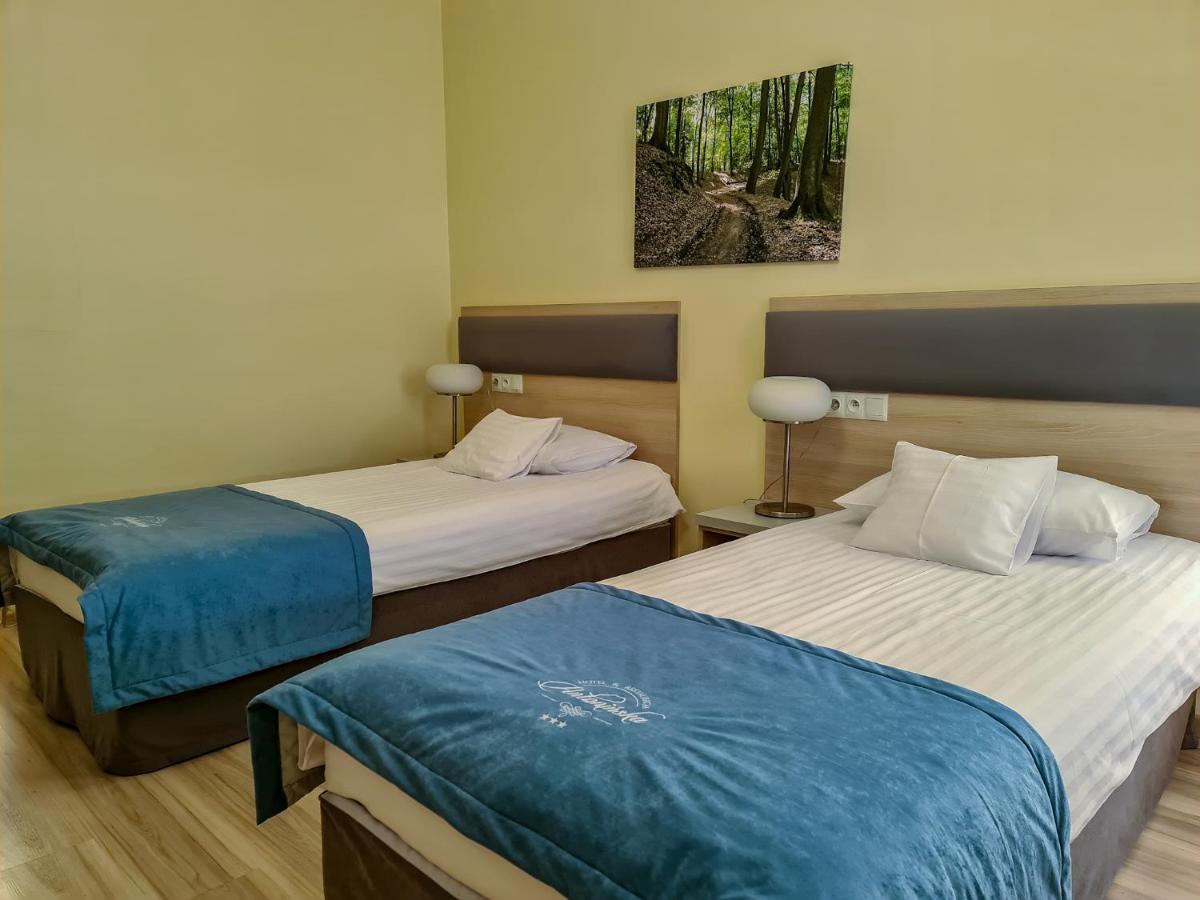 Antoninska Hotel & Apartamenty Leszno  Luaran gambar