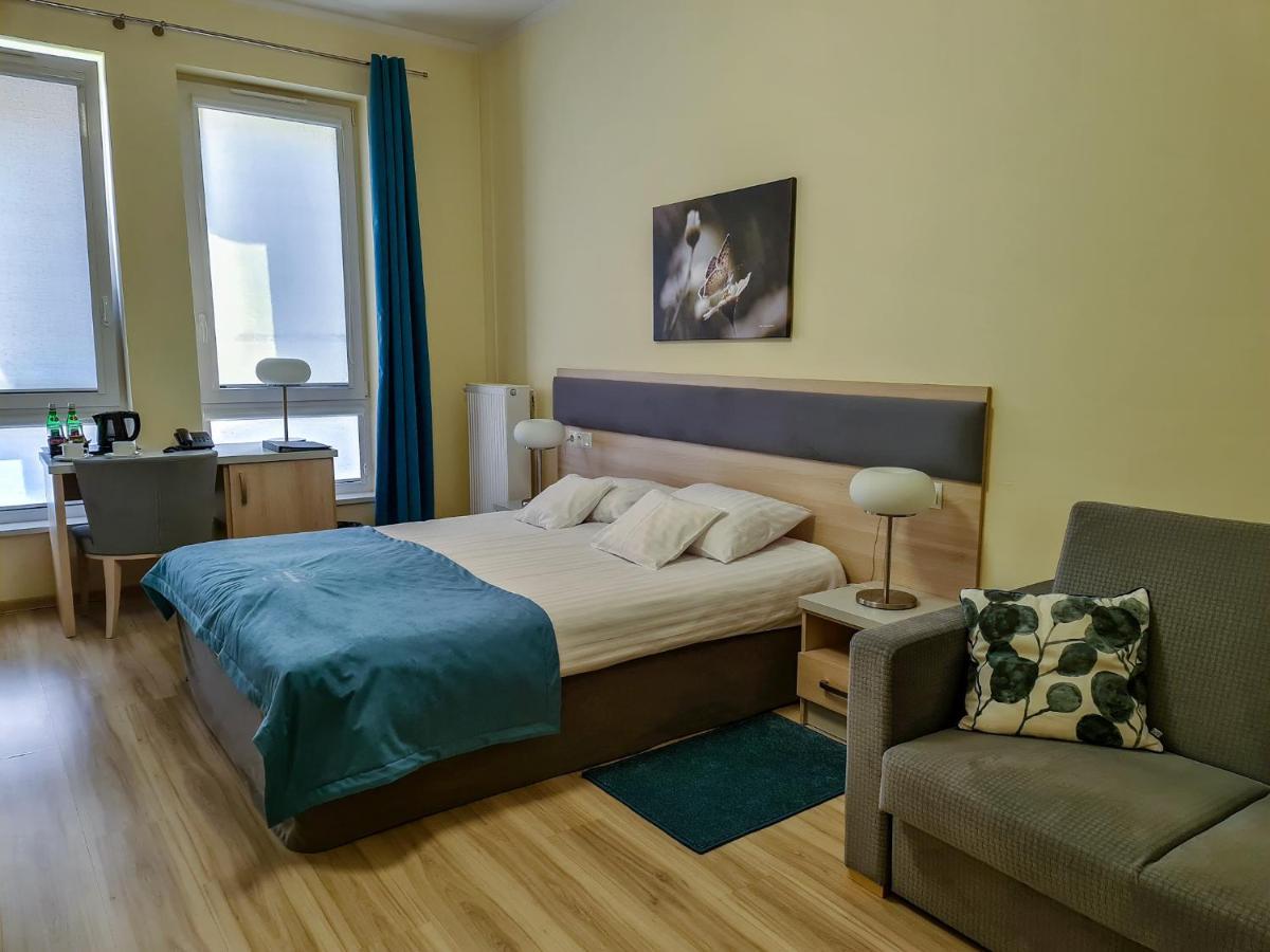 Antoninska Hotel & Apartamenty Leszno  Luaran gambar