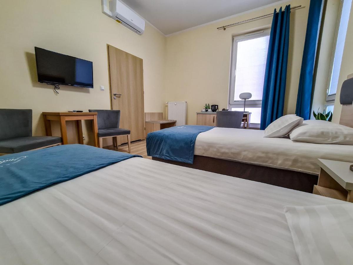 Antoninska Hotel & Apartamenty Leszno  Luaran gambar