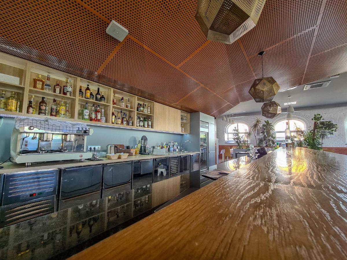 Antoninska Hotel & Apartamenty Leszno  Luaran gambar