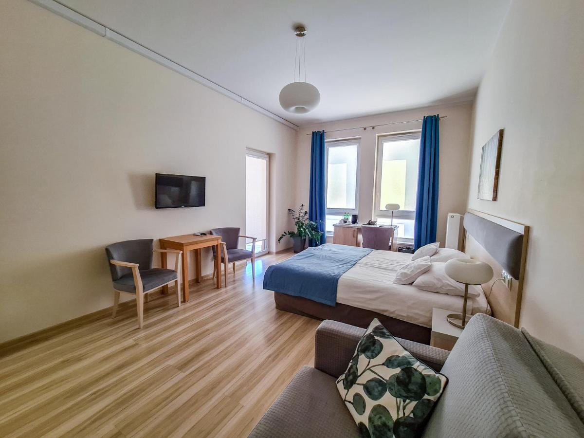 Antoninska Hotel & Apartamenty Leszno  Luaran gambar
