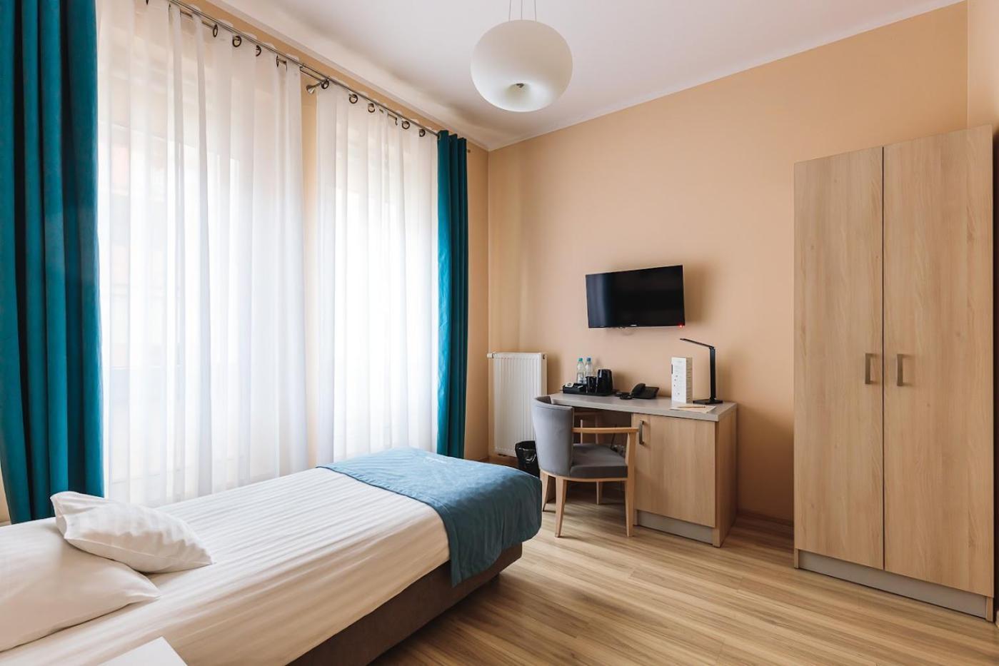 Antoninska Hotel & Apartamenty Leszno  Luaran gambar
